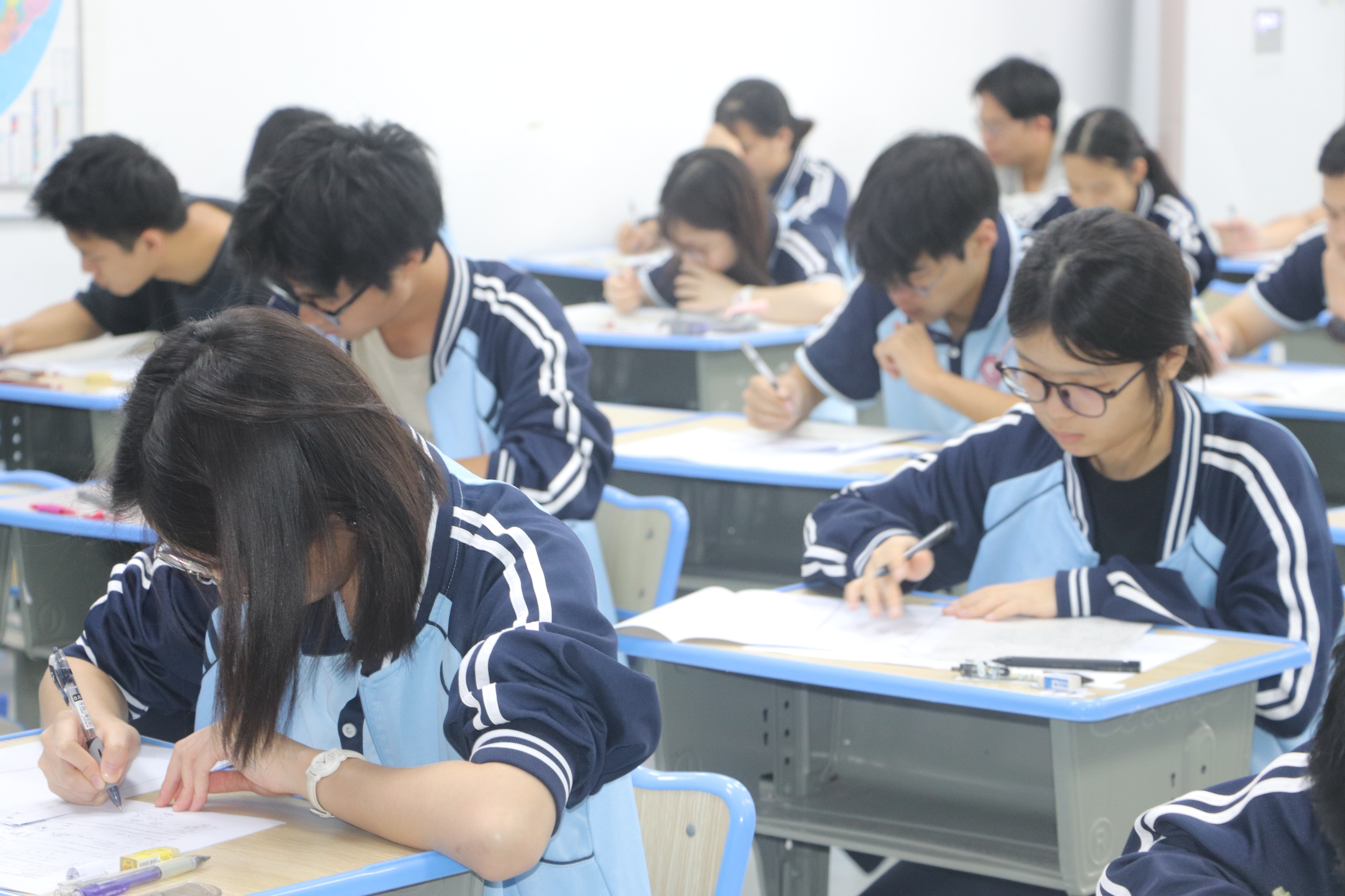 顶级专家背书，教学体系权威